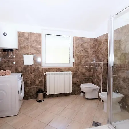 Maja Apartament